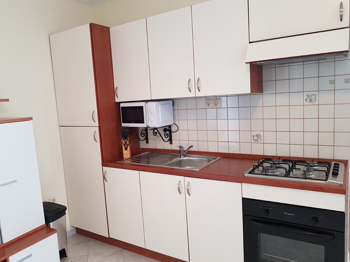 Apartmani Smoljic Primosten Ngoại thất bức ảnh