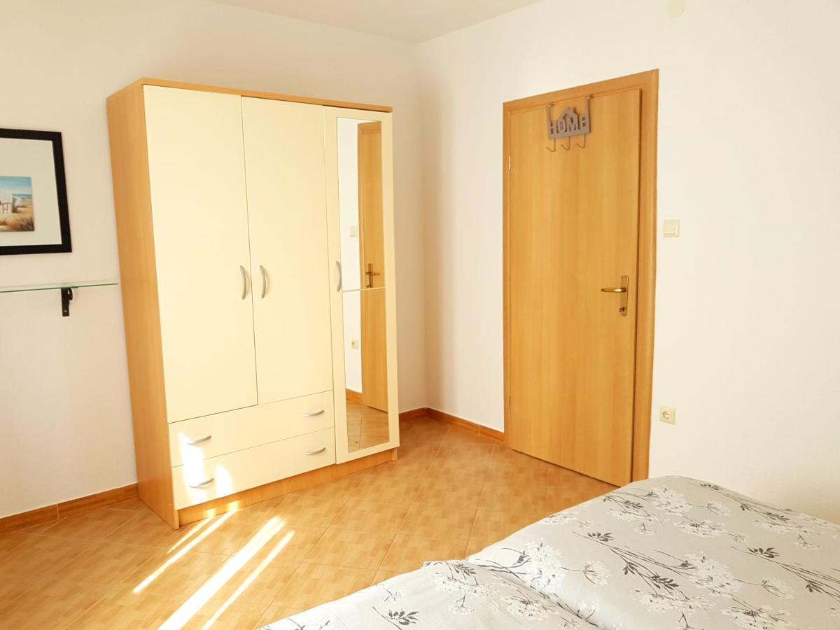Apartmani Smoljic Primosten Ngoại thất bức ảnh