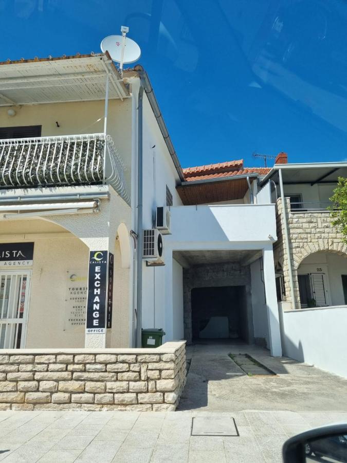 Apartmani Smoljic Primosten Ngoại thất bức ảnh